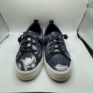 Sperry Crest Vibe Metallic Blue and Silver Camo.